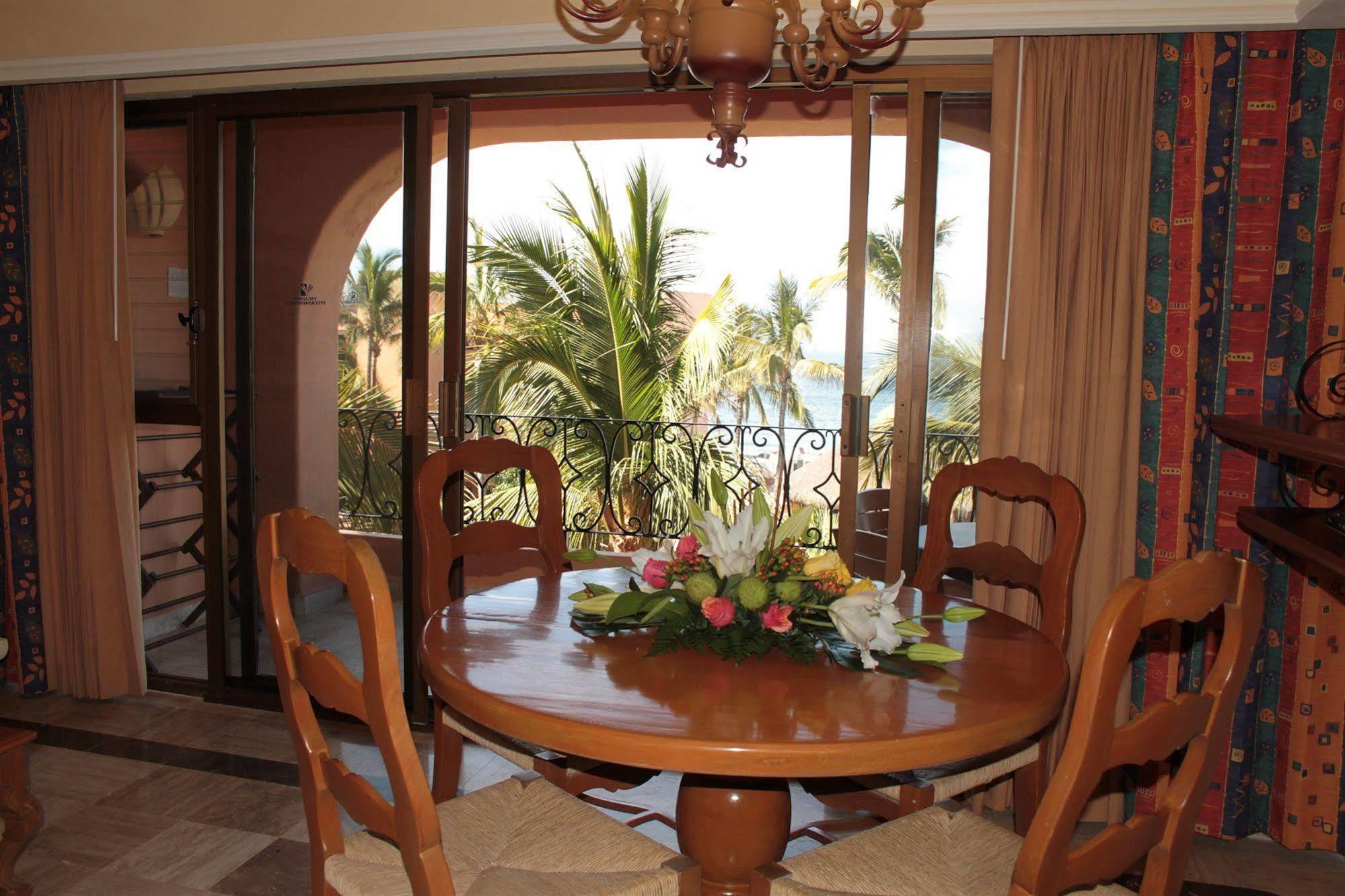 Torres Mazatlan Hotel Exterior photo
