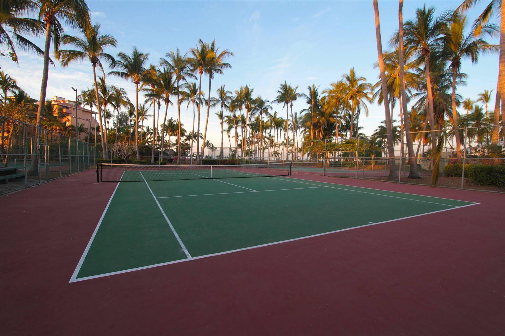 Torres Mazatlan Hotel Facilities photo