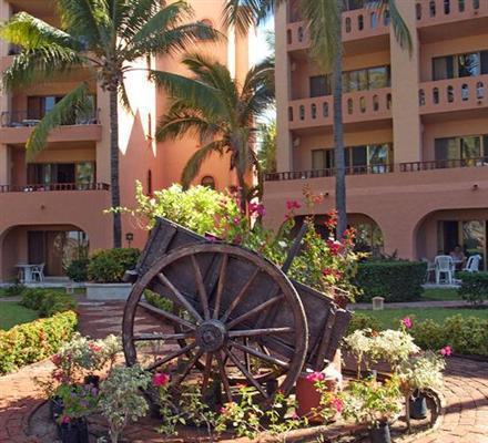 Torres Mazatlan Hotel Exterior photo