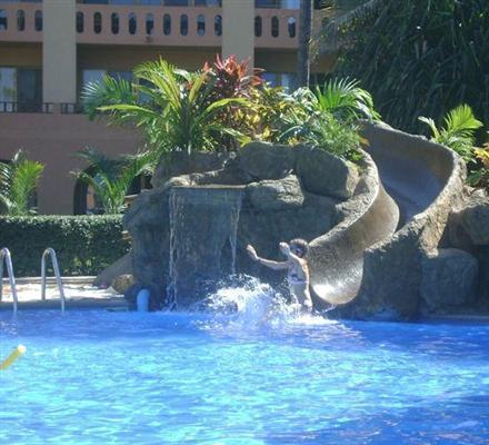 Torres Mazatlan Hotel Exterior photo